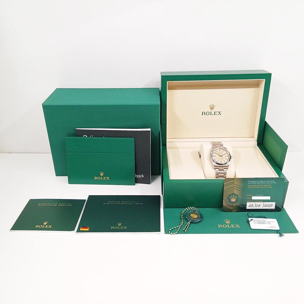 Rolex Oyster Perpetual 34mm Beige Dial 124200 (2025)
