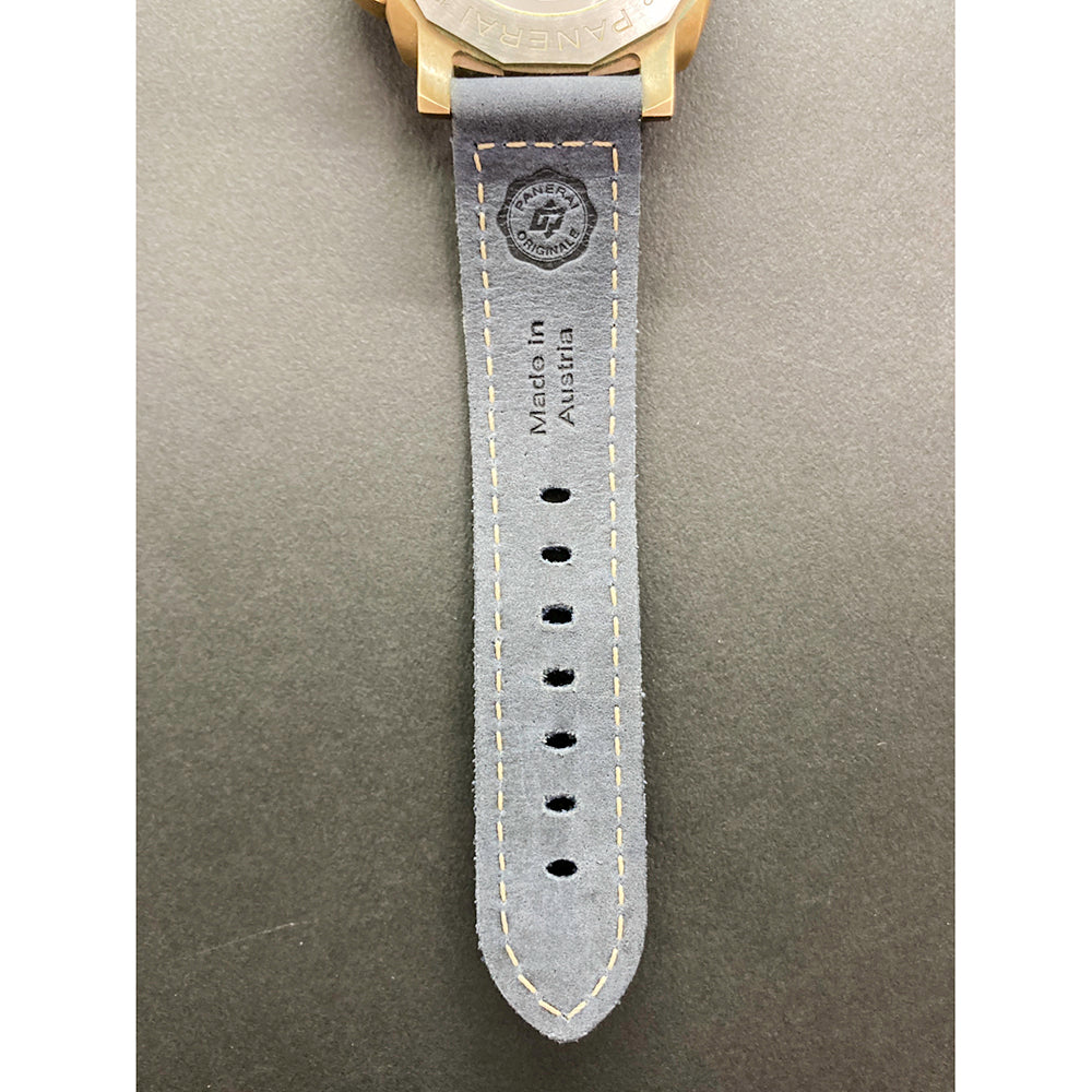 Panerai PAM01074 (2021)