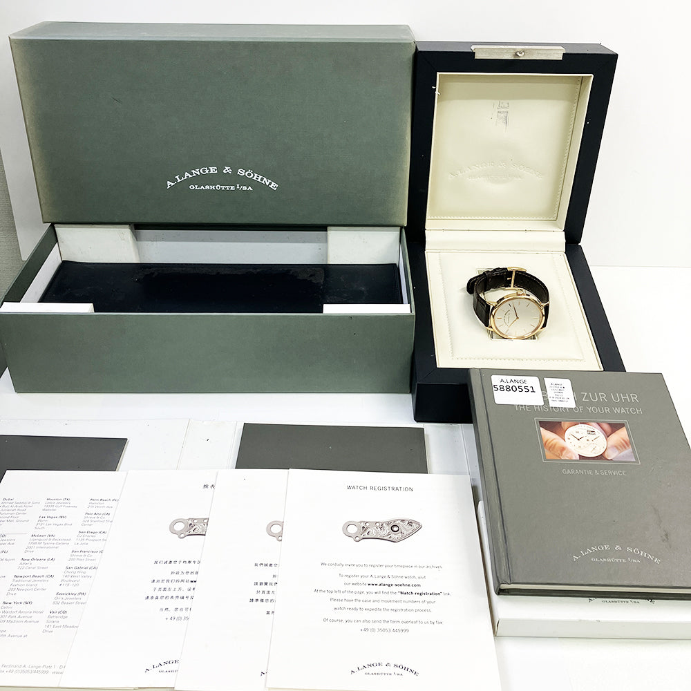 A. Lange & Söhne 211.032 (2014)