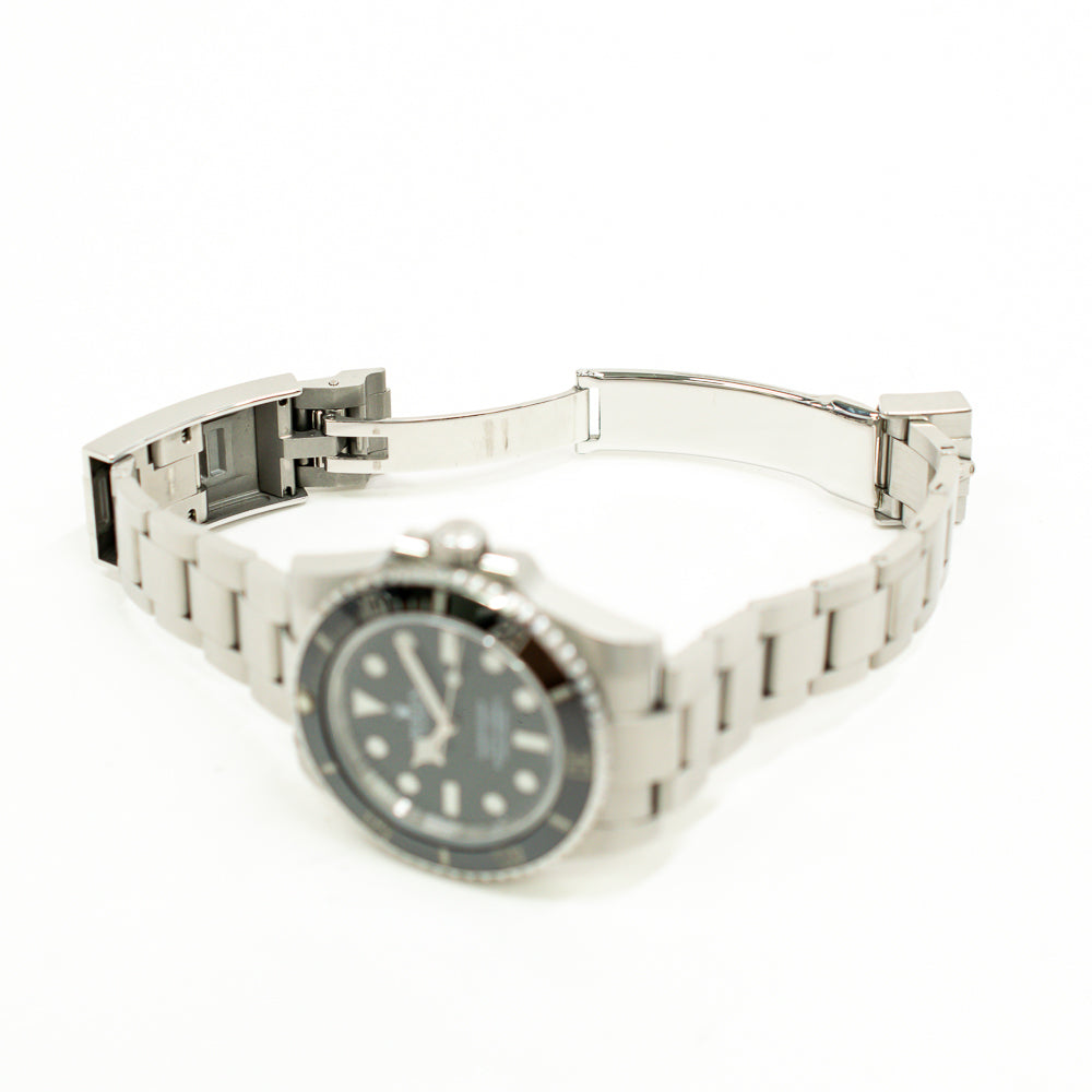 Rolex Submariner No Date 40mm Black Dial 114060 (2017)