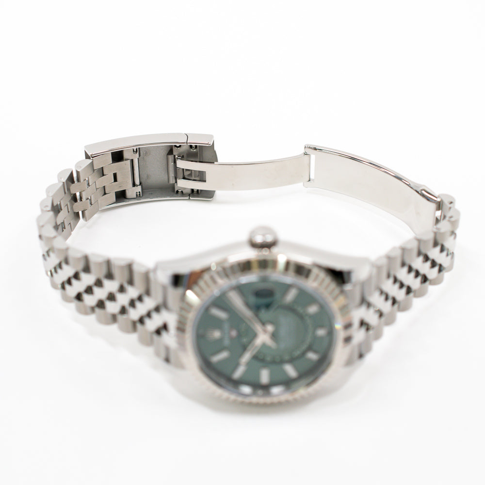 Rolex Sky-Dweller Mint Green Dial 336934 (2025)