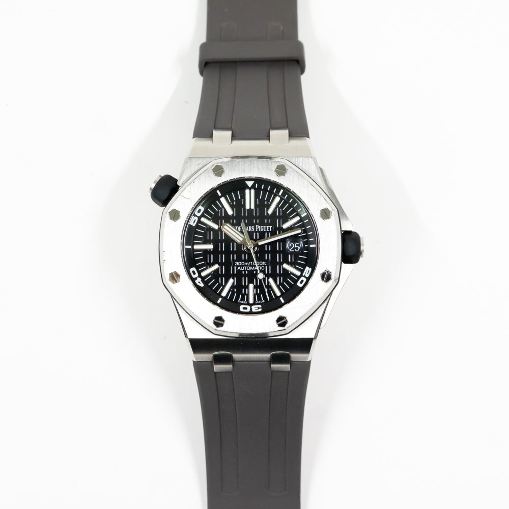Audemars Piguet 15710ST.OO.A002CA.01 (2017)
