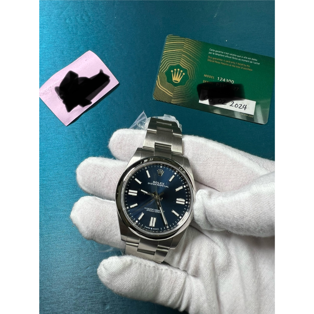 New 2024 Oyster perpetual Blue Dial 124300