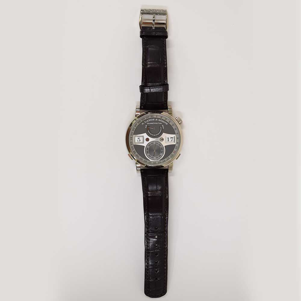 A. Lange & Söhne 148.038 (2021)