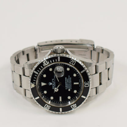 Rolex Submariner Date 41mm Black Dial 16610