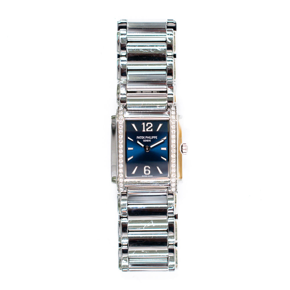 Patek Philippe 4910/1200A-001 (2021)