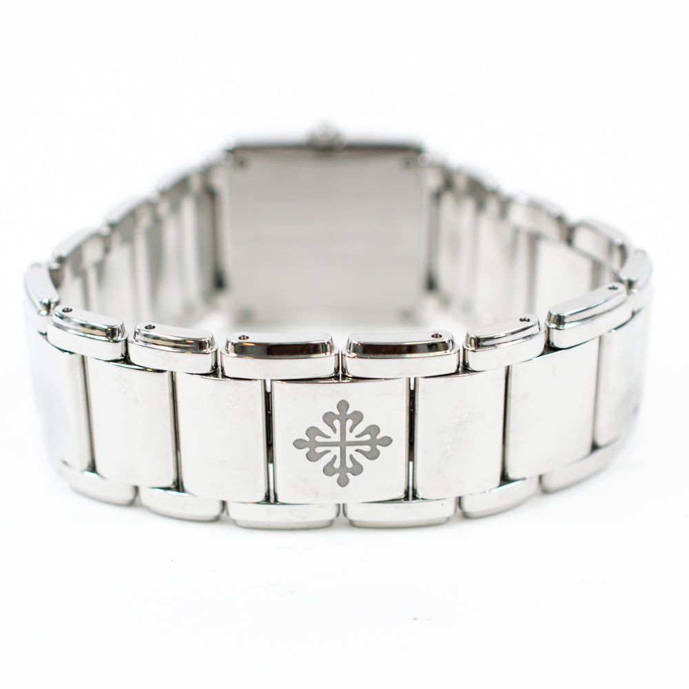 Patek Philippe 4910/1200A-001 (2021)