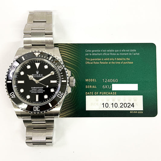 Rolex Submariner Black Dial 124060