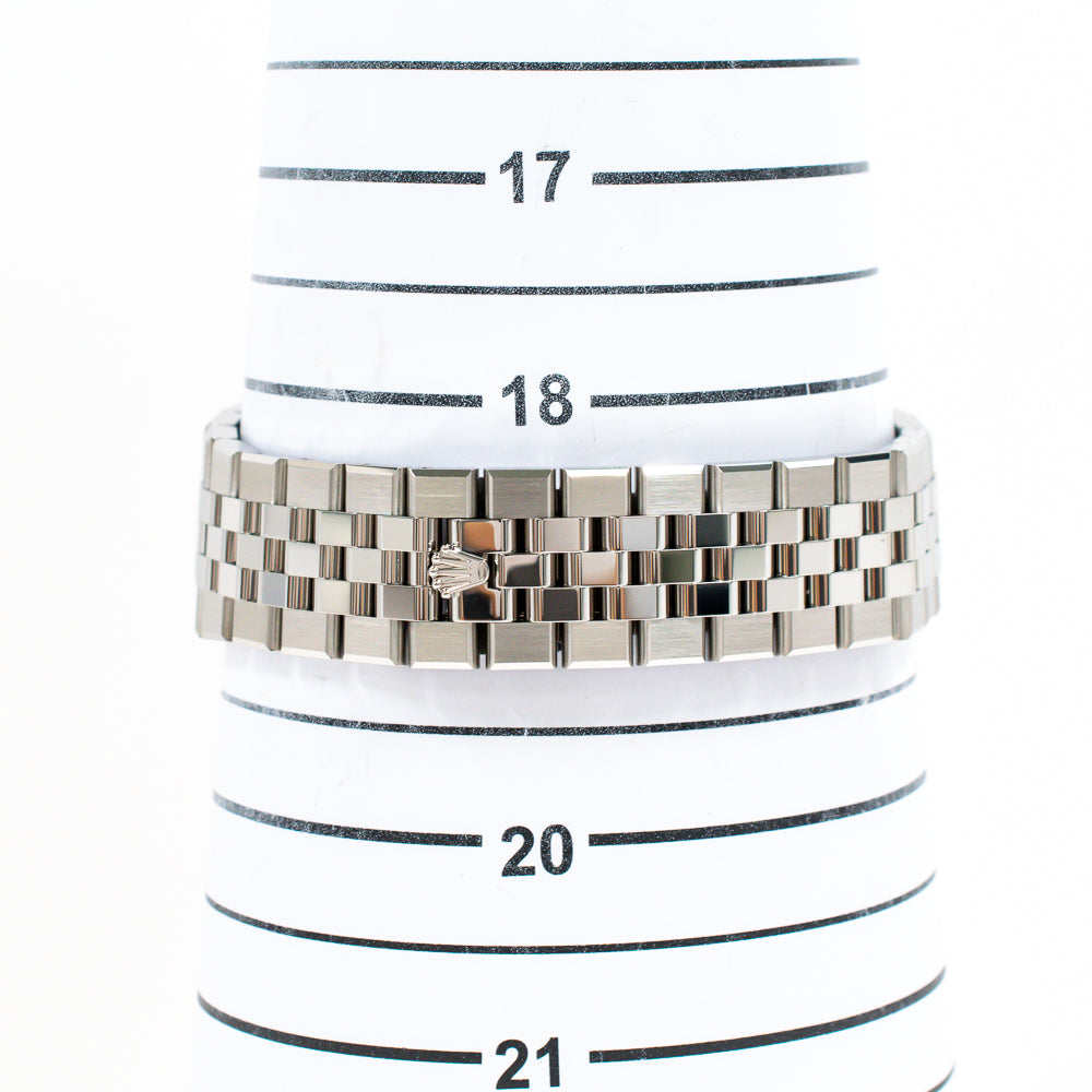 Rolex Land-Dweller 40mm Silver Dial 127334 (2025)