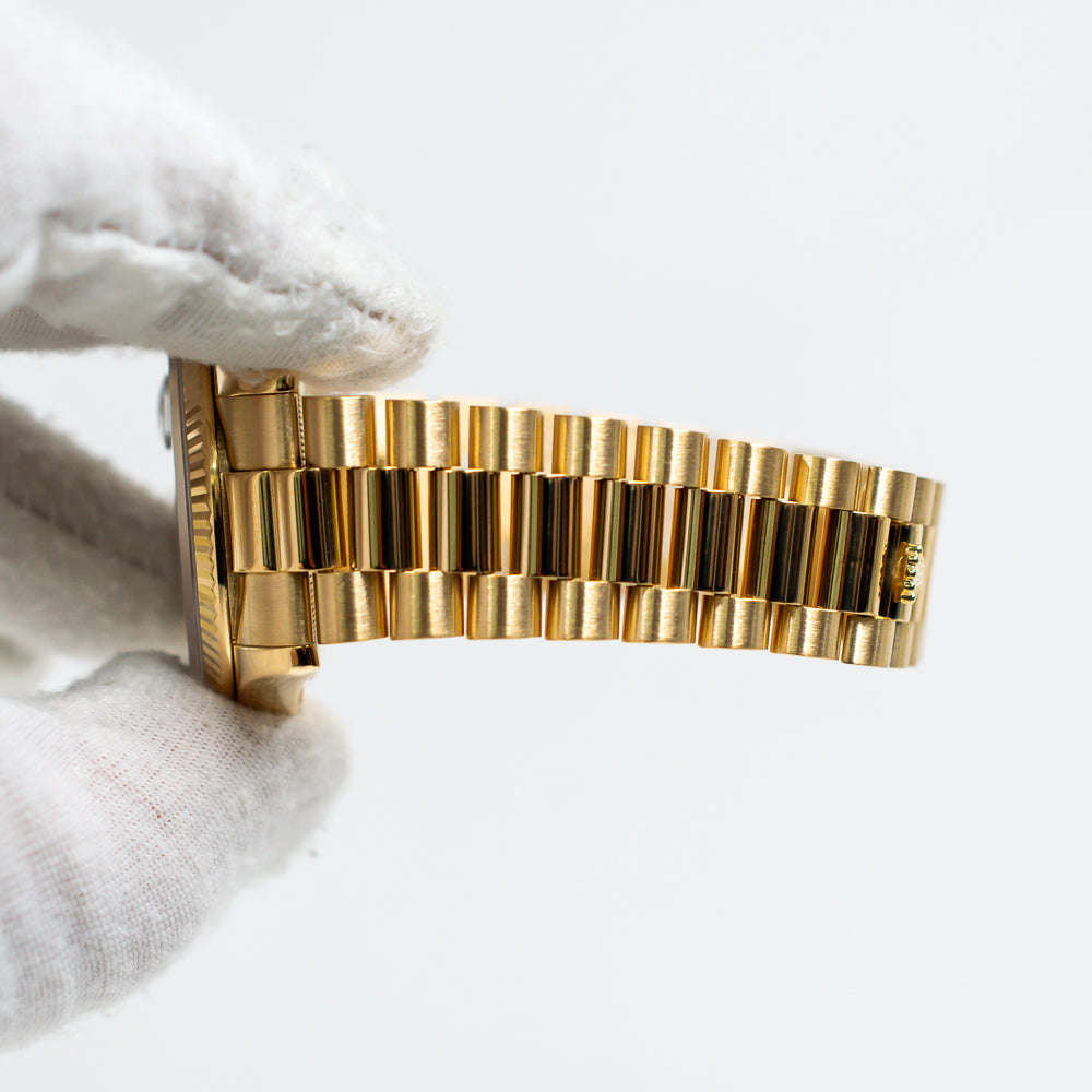 Rolex Day-Date 36mm Pave Diamond Dial 118238NRZ (2007)