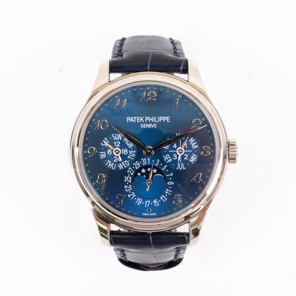 Patek Philippe 5327G-001 (2017)