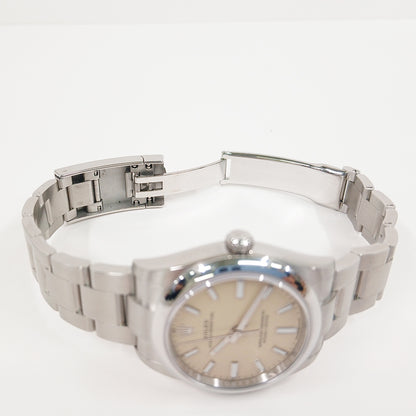 Rolex Oyster Perpetual 34mm Beige Dial 124200 (2025)