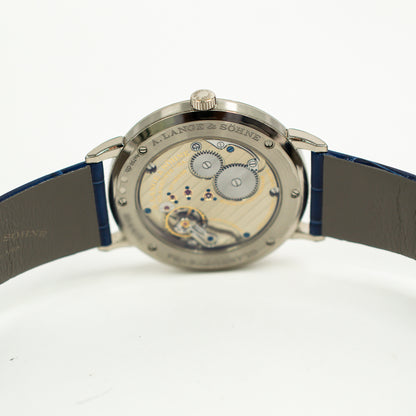 A. Lange & Söhne 205.086 (2022)