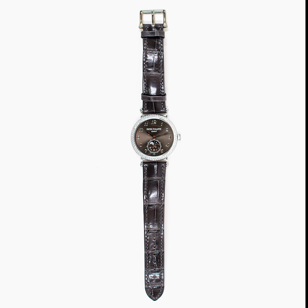 Patek Philippe 7121/200G-010 (2023)