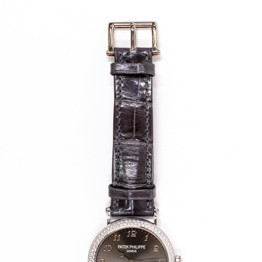 Patek Philippe 7121/200G-010 (2023)