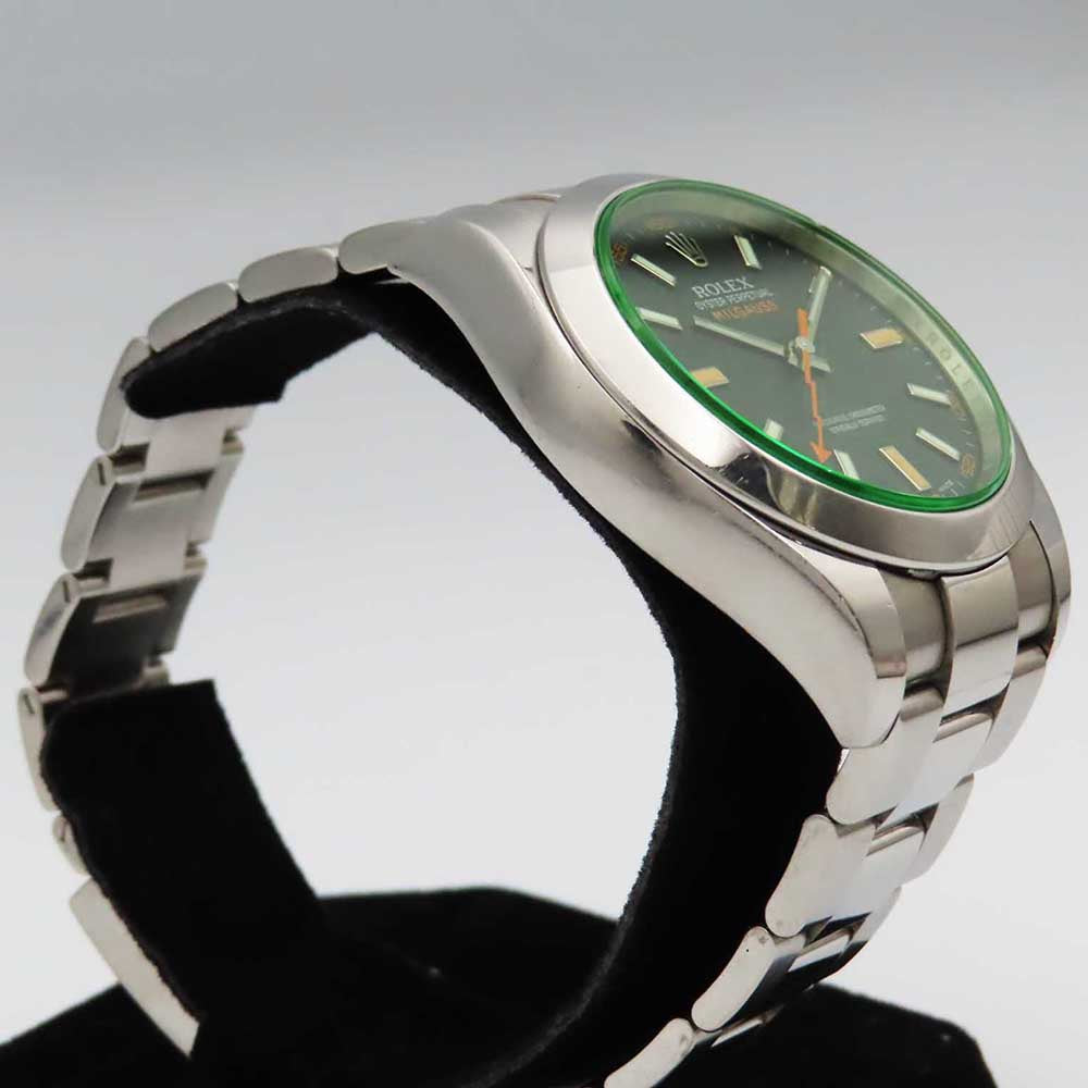 Rolex Milgauss Green Crystal Black Dial 116400GV (2009)