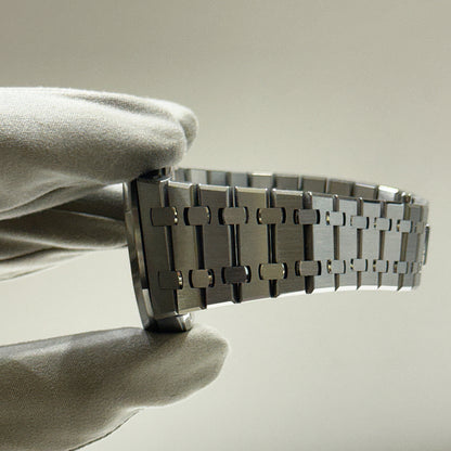 Audemars Piguet 15500ST.OO.1220ST.04