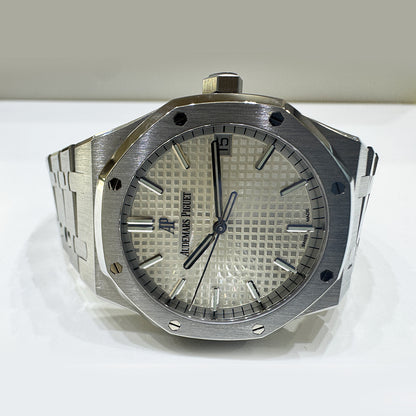 Audemars Piguet 15500ST.OO.1220ST.04