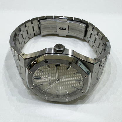 Audemars Piguet 15500ST.OO.1220ST.04