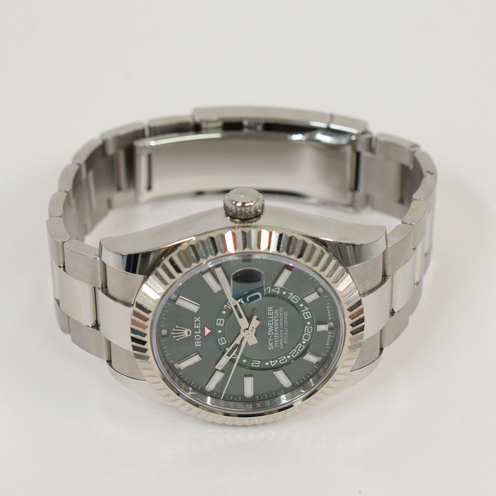 Rolex Sky-Dweller Green Dial 336934 (2026)