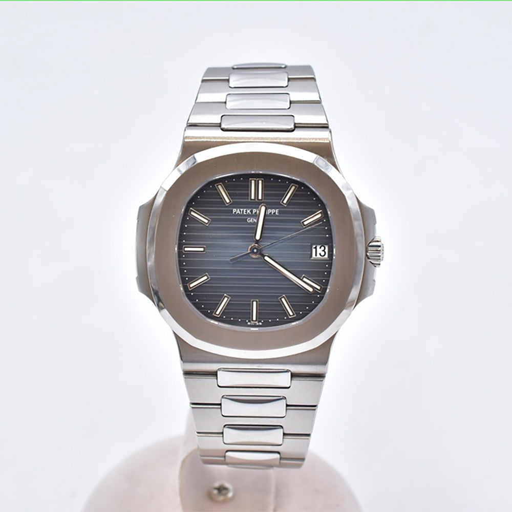 Patek Philippe 5711/1A-001 (2010)