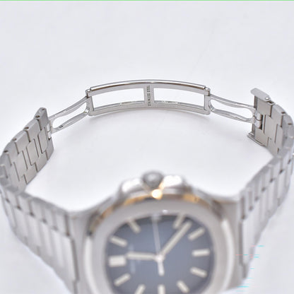 Patek Philippe 5711/1A-001 (2010)