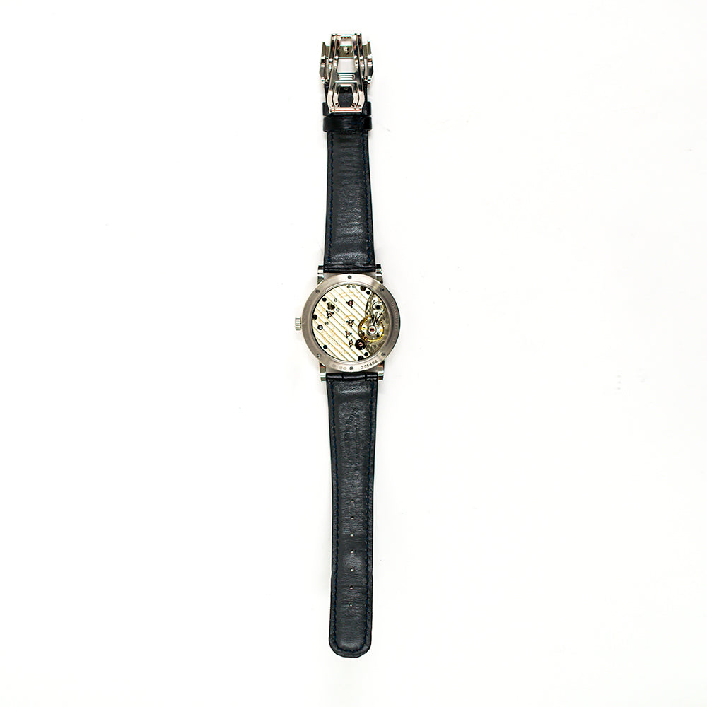 A. Lange & Söhne 235.026 (2022)