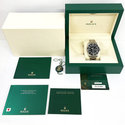 Rolex Submariner Black Dial 124060