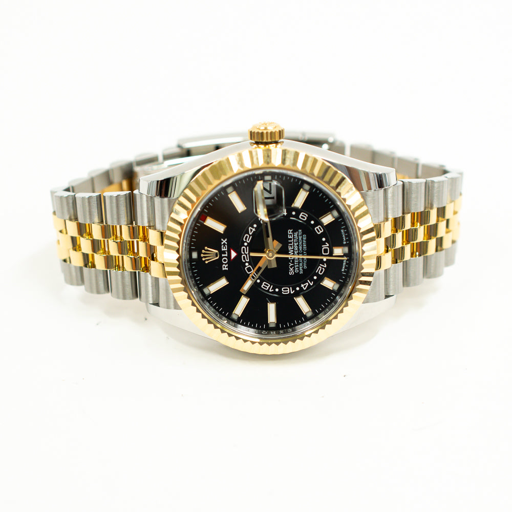 Rolex Sky-Dweller Oyster, 42mm Black Dial 336933 (2024)