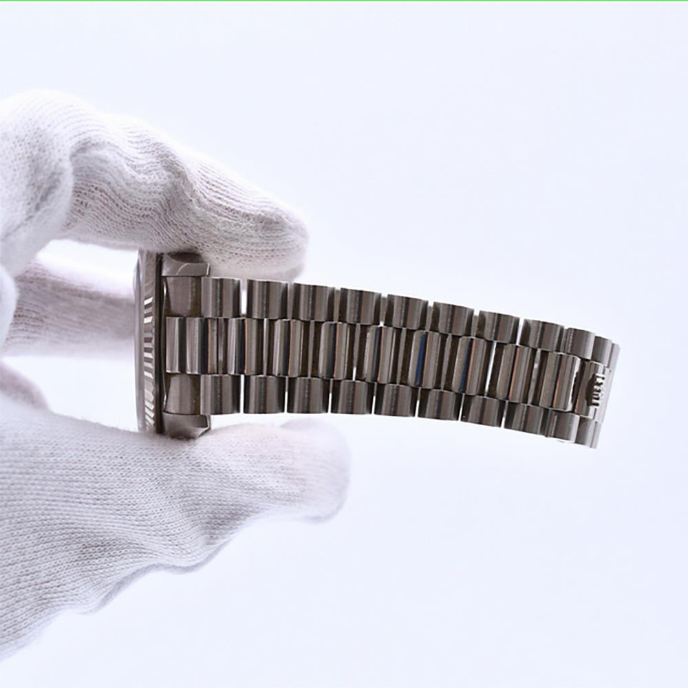 Rolex Day-Date 36mm Silver Dial 18239 (1993)