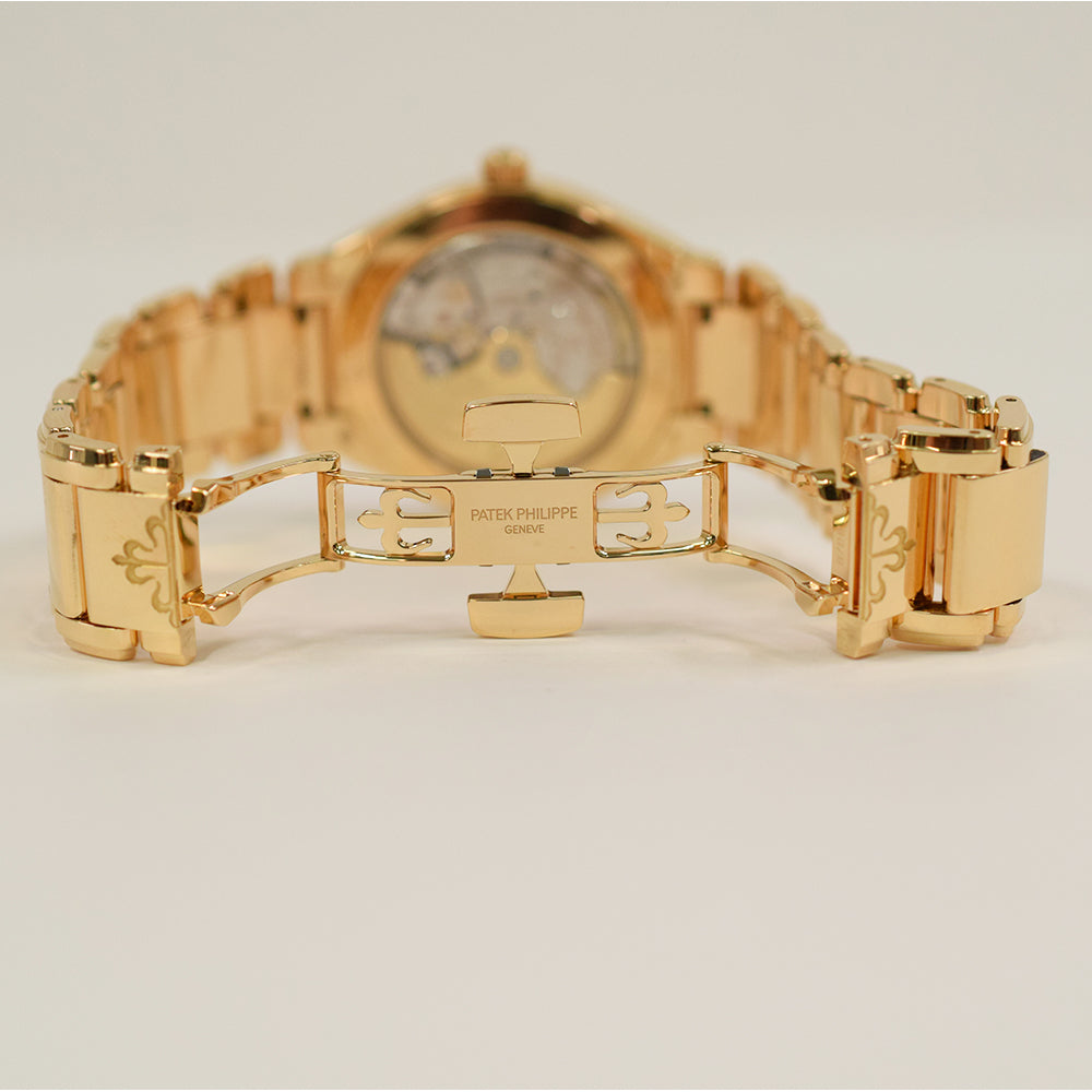 Patek Philippe 7300/1200R (2022)