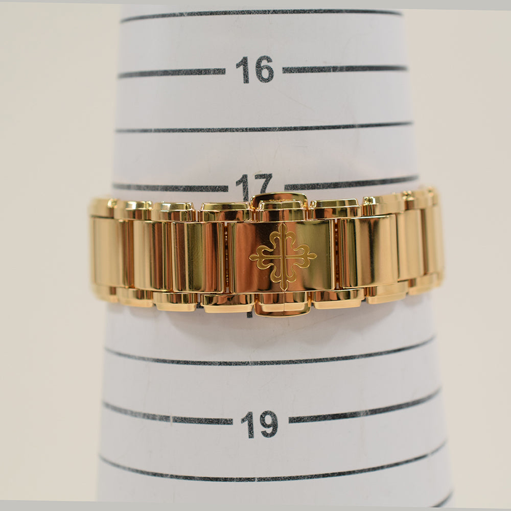 Patek Philippe 7300/1200R (2022)