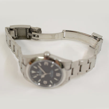 Rolex Explorer 39mm Black  Dial 214270 (2014)