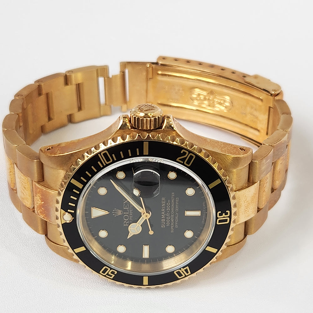 Rolex Submariner Date 40mm Black Dial 16618