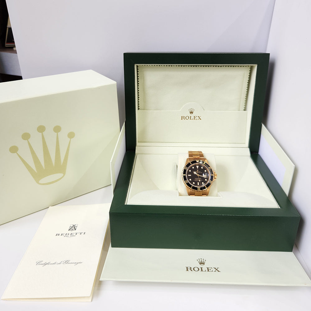 Rolex Submariner Date 40mm Black Dial 16618