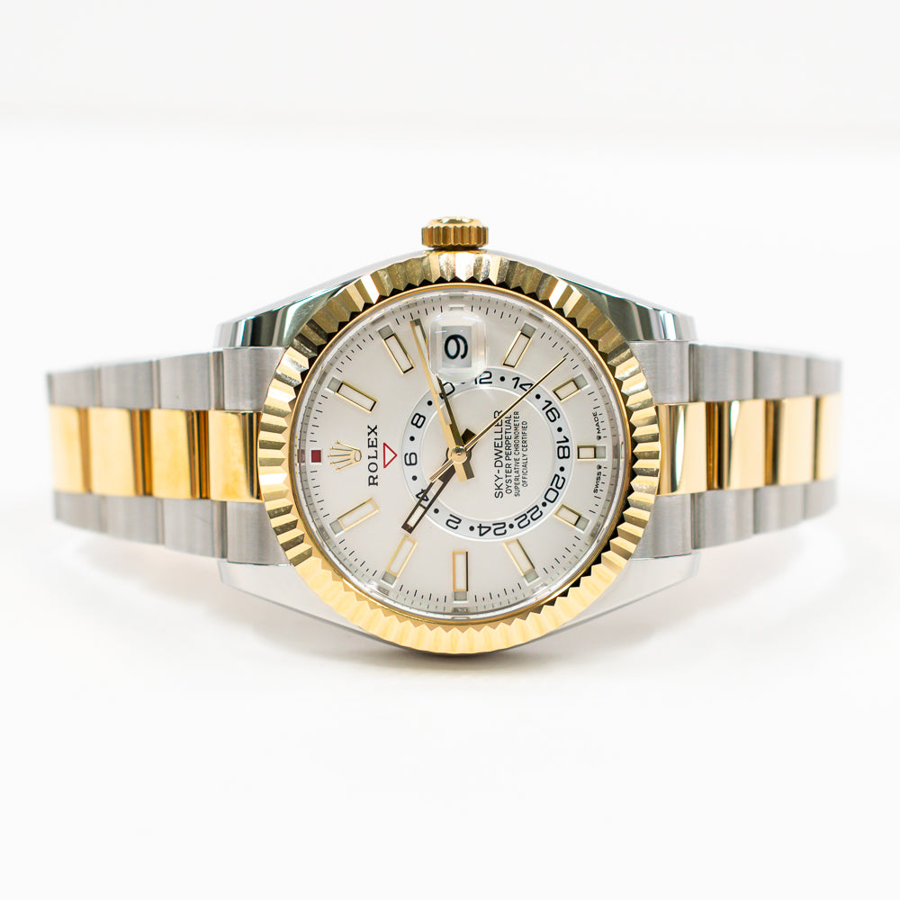 Rolex Sky-Dweller 42mm White Dial 336933 (2023)