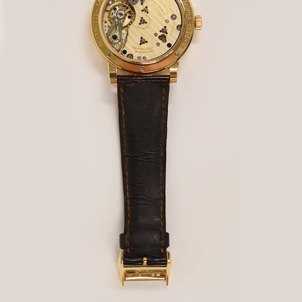 A. Lange & Söhne 233.032 (2010)