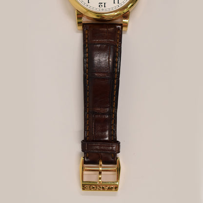 A. Lange & Söhne 233.032 (2010)