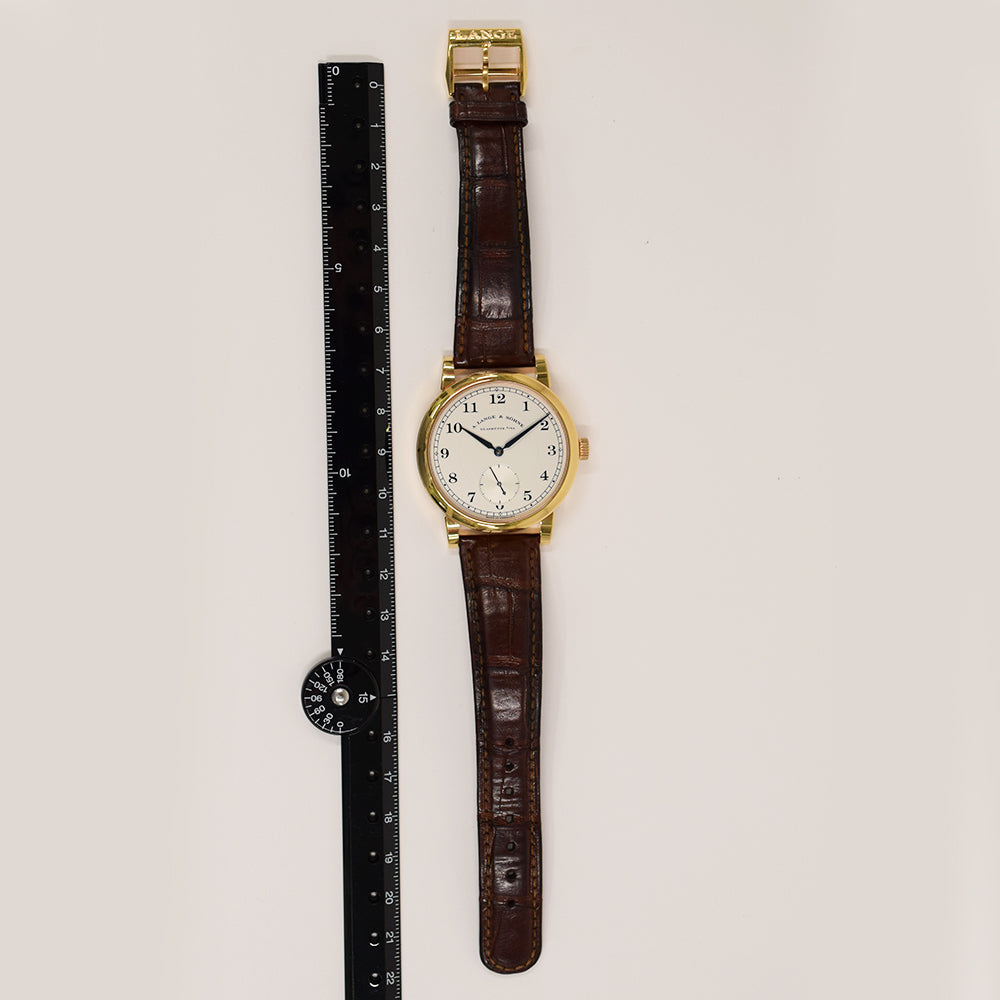 A. Lange & Söhne 233.032 (2010)