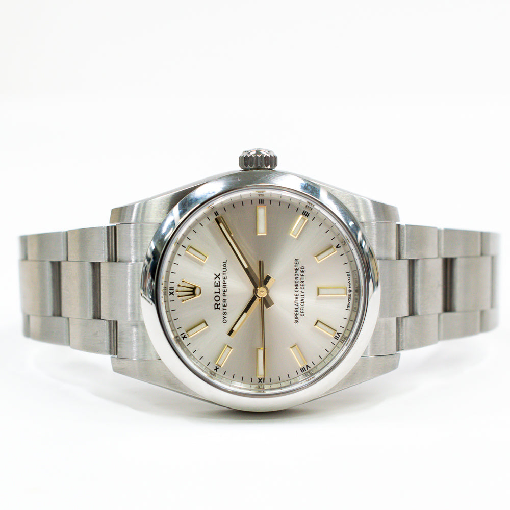 Rolex Oyster Perpetual 34mm Silver Dial 124200 (2023)