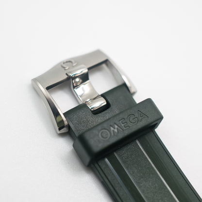 Omega 210.32.42.20.10.001 (2025)