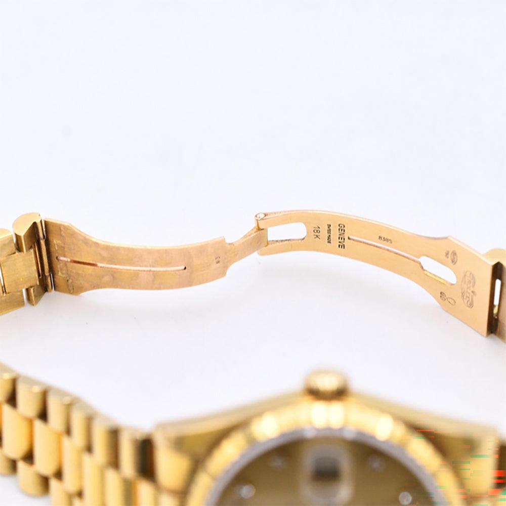 Rolex Day-Date 36mm Champagne Diamond 18238A (1990)