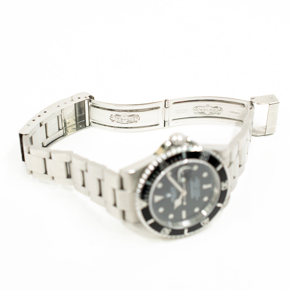 Rolex Submariner Date 41mm Steel Black Dial 16610 (2004)