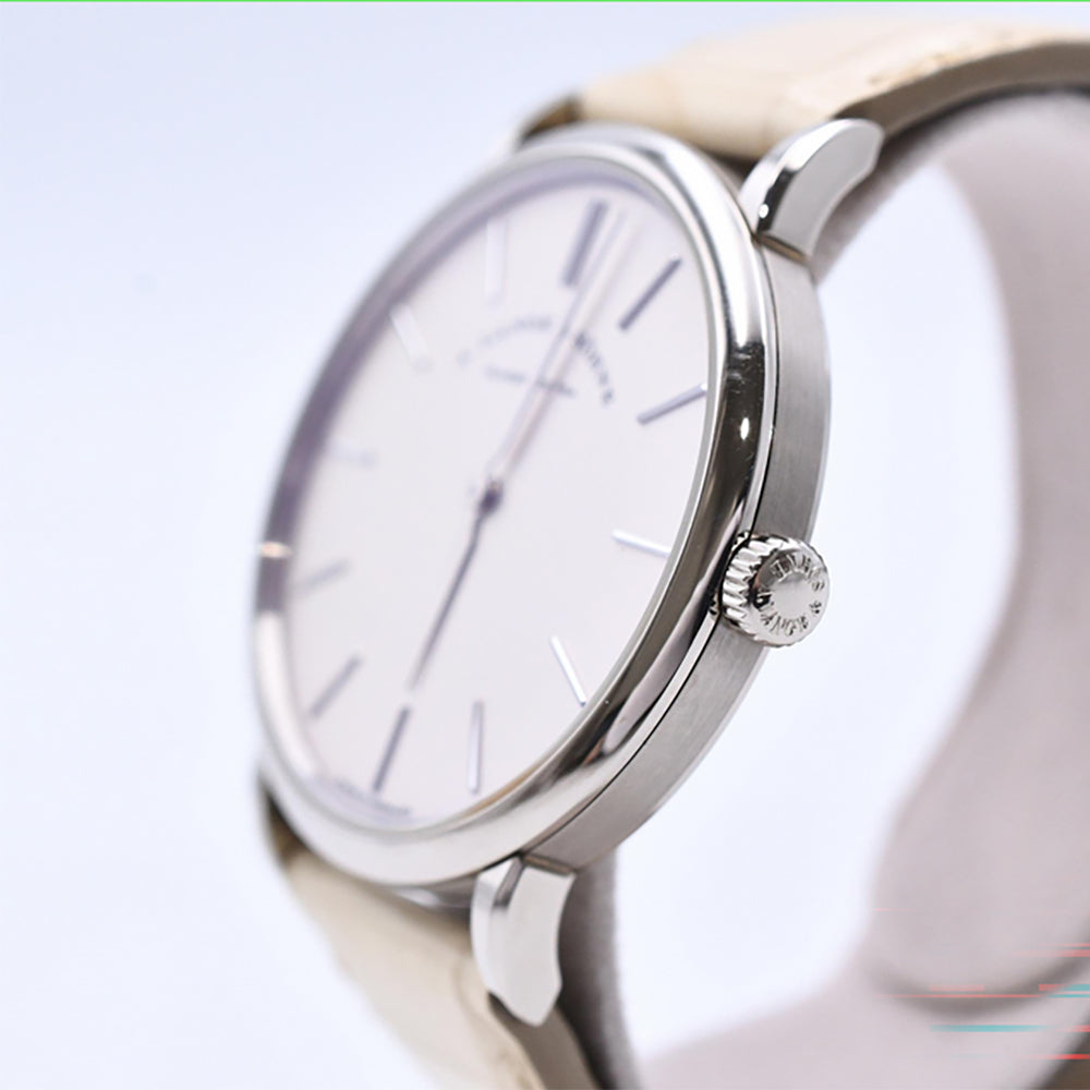 A. Lange & Söhne 201.027 (2022)