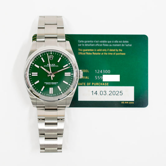 Rolex Oyster Perpetual 41mm Green Dial 124300 (2025)