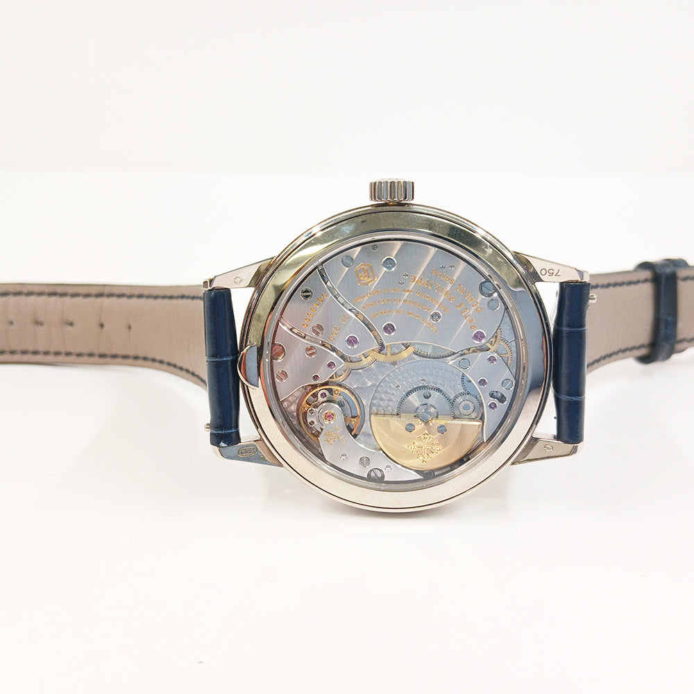 Patek Philippe 5235G-001 (2017)