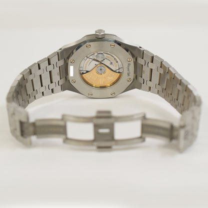 Audemars Piguet 15400ST.OO.1220ST.04 (2017)