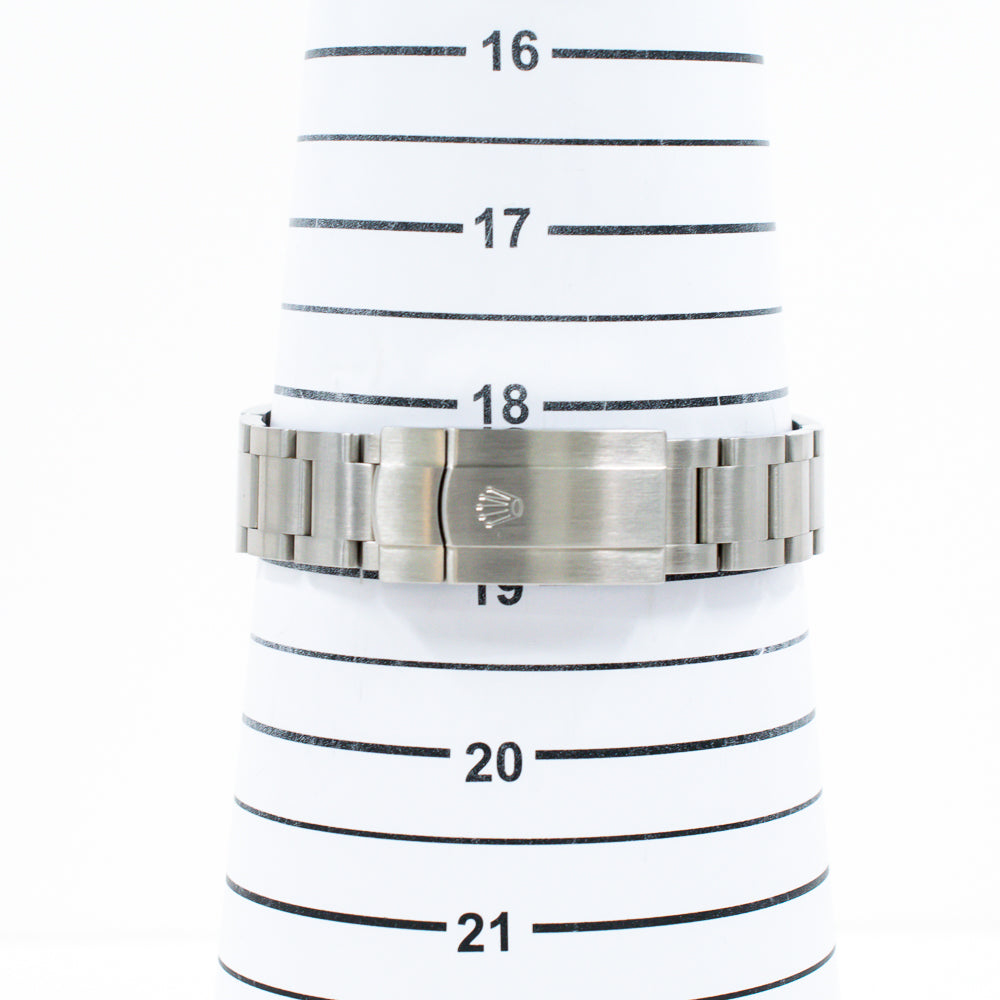 Rolex Oyster Perpetual 41mm Silver Dial 124300 (2021)