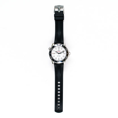 Omega 210.32.42.20.04.001 (2022)