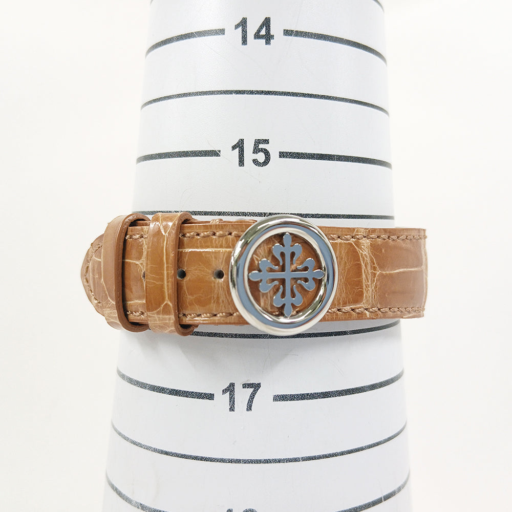 Patek Philippe 5935A-001 (2023)